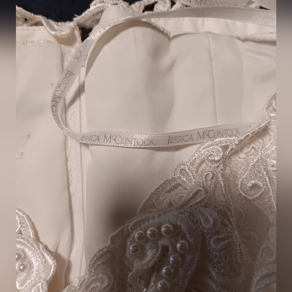 Jessica Maclintock vintage  wedding dress  size 0  pre-owned  good  condition - Picture 14 of 15